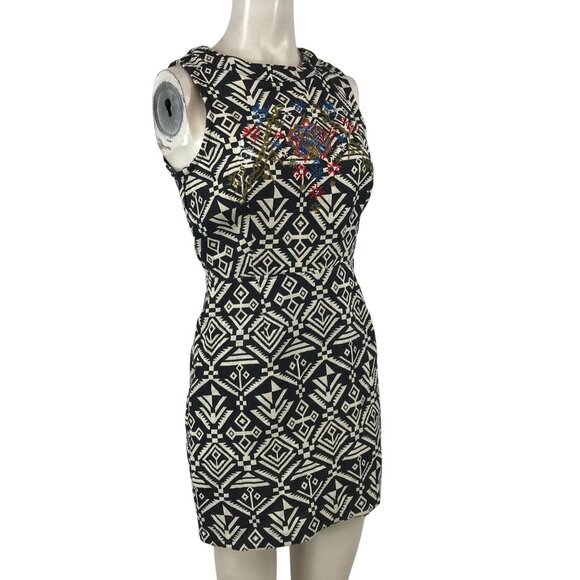 ASTR - WOMEN'S SMALL - BLACK/CREAM EMBROIDERED AZTEC OPEN BACK COTTON DRESS - Picture 1 of 7